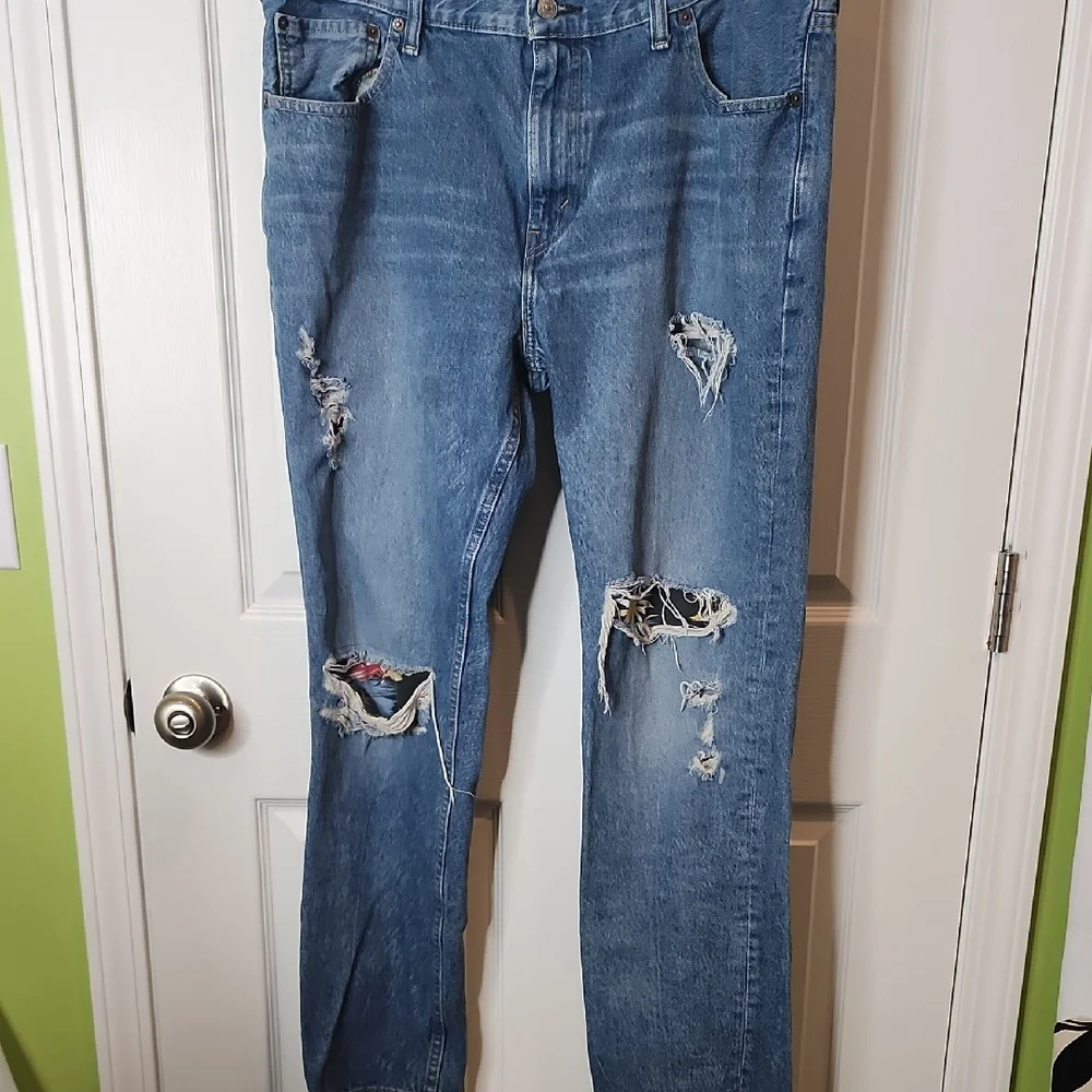 Levi's 511 Distressed Medium Wash Fabric In the Knees Jeans 38 x 32